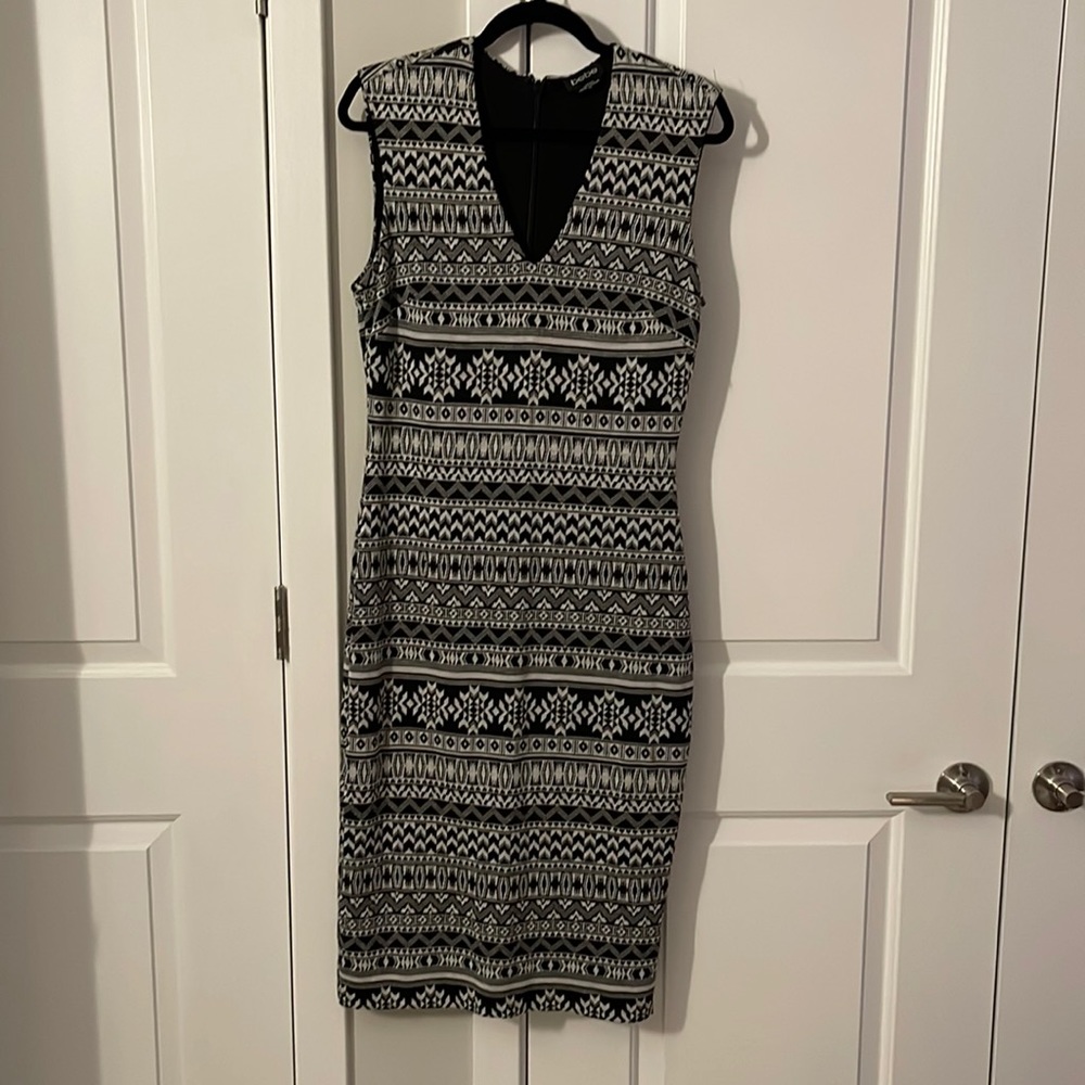 Black and grey sleeveless dress